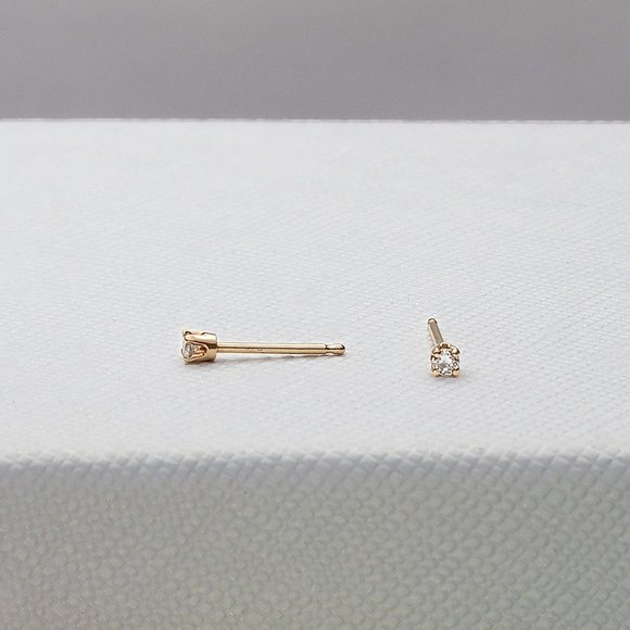 Genuine 14K Gold Mini Diamond Stud Earrings – Ethically Earth Mined - Picture 4 of 7